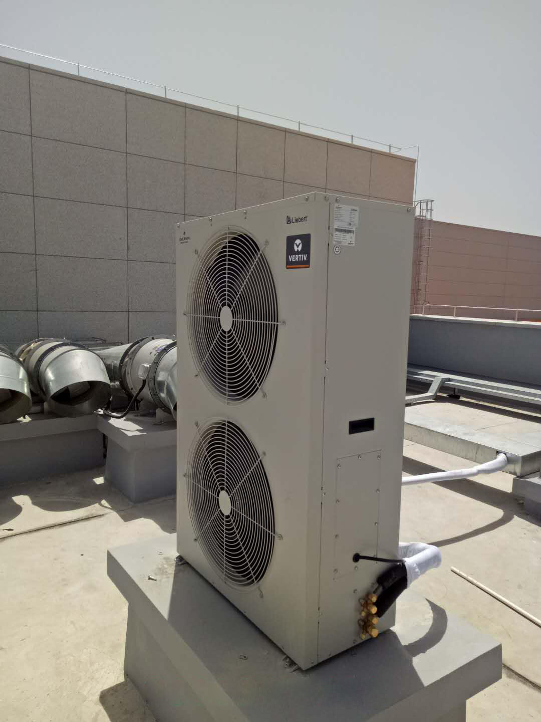 维谛艾默生精密空调DME17MHP7 机房基站精准温控的标杆之选
